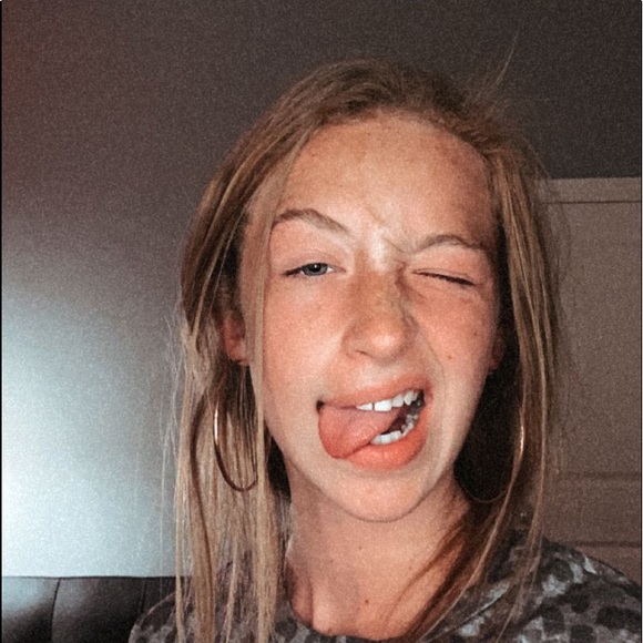 Meet your Posher, Hayden - Picture 1 of 1